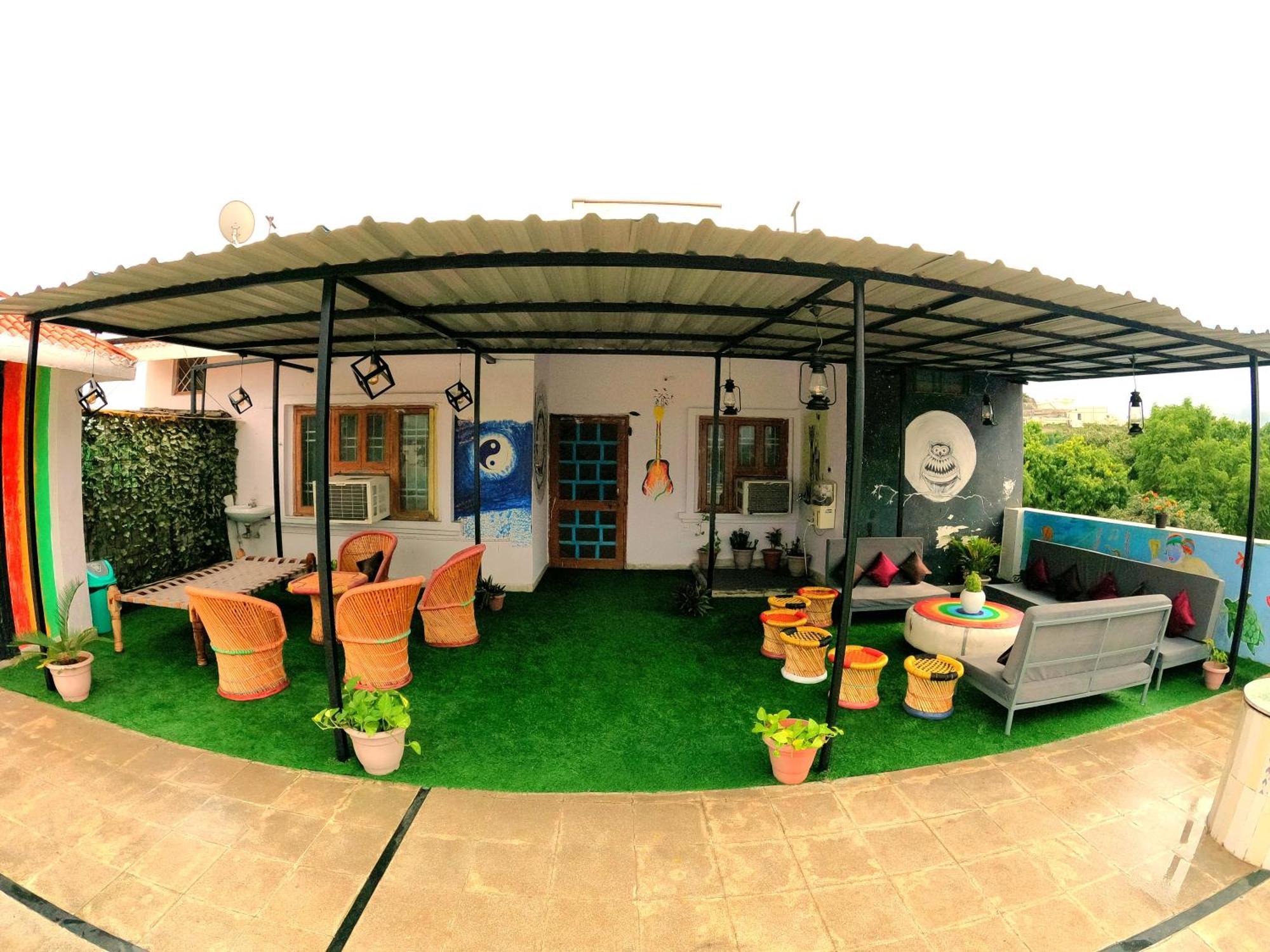 Nomadic Hostel Udaipur Exterior foto