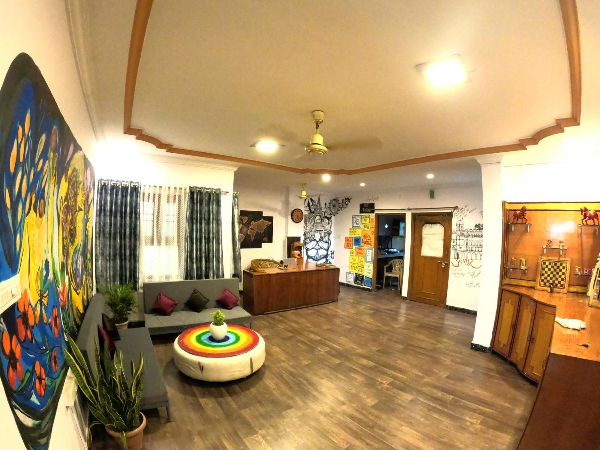 Nomadic Hostel Udaipur Exterior foto