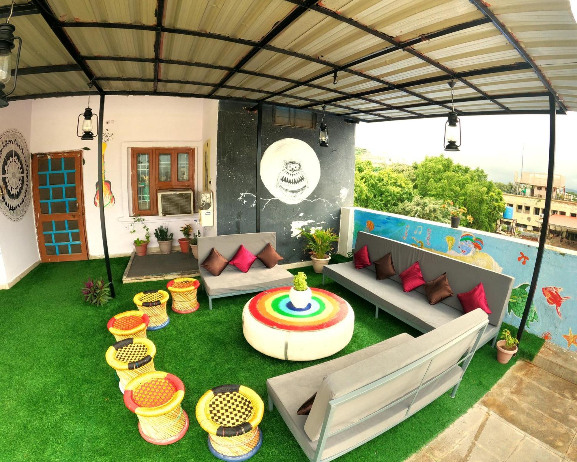 Nomadic Hostel Udaipur Exterior foto